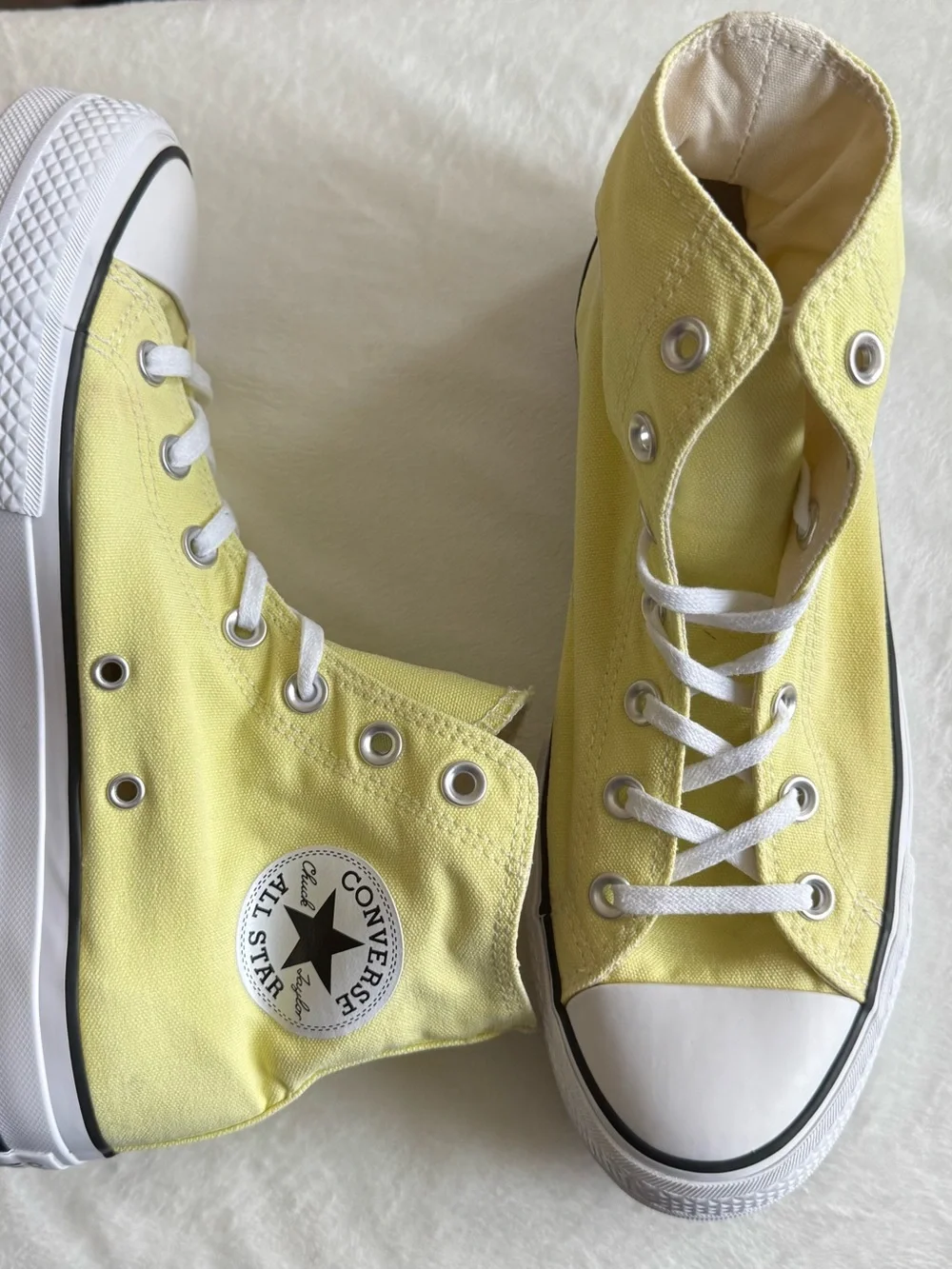 Converse Light Green women Sneakers